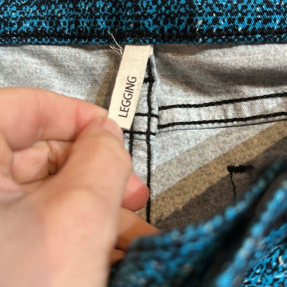 Rag & Bone Vibrant Blue Patterned leggings - Picture 3 of 4